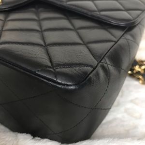 NOT FOR SALE **extra pics Chanel vintage jumbo**
